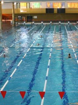 Piscine olympique disponible au grand public