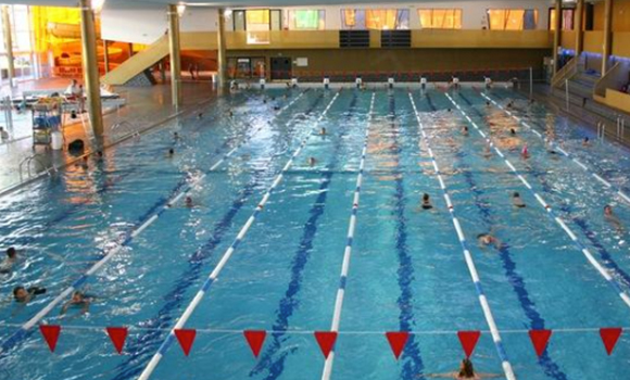 Piscine olympique disponible au grand public